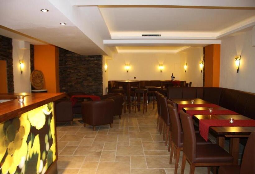 חדר סטנדרט, Weingut Goeres