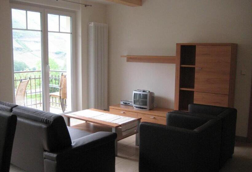 דירת שני חדרים עם מרפת, Weingut Goeres