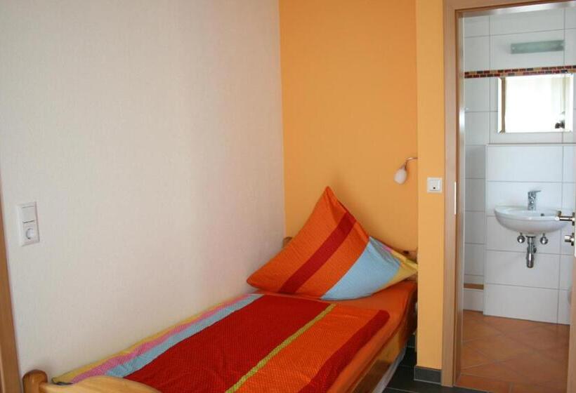 דירת שני חדרים עם מרפת, Weingut Goeres