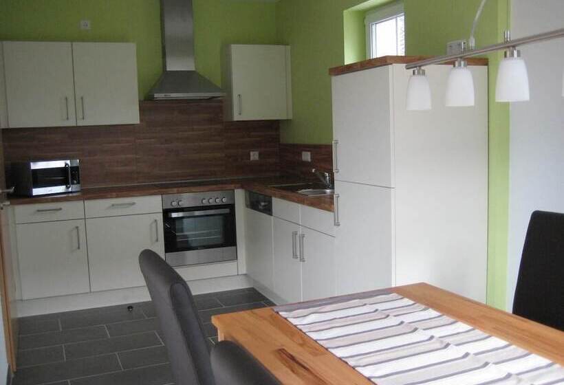 דירת חדר, Weingut Goeres