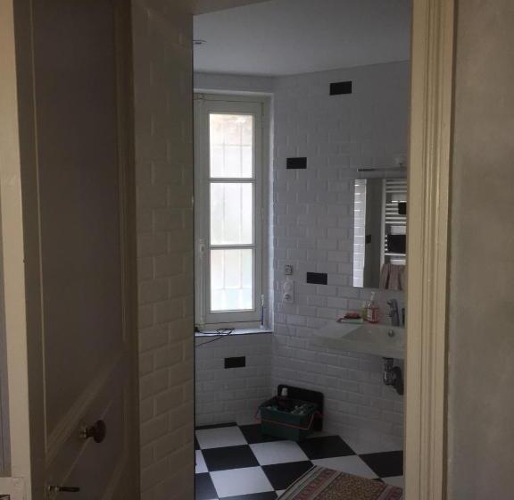 패밀리 룸, Le Petit Château Des Cedres