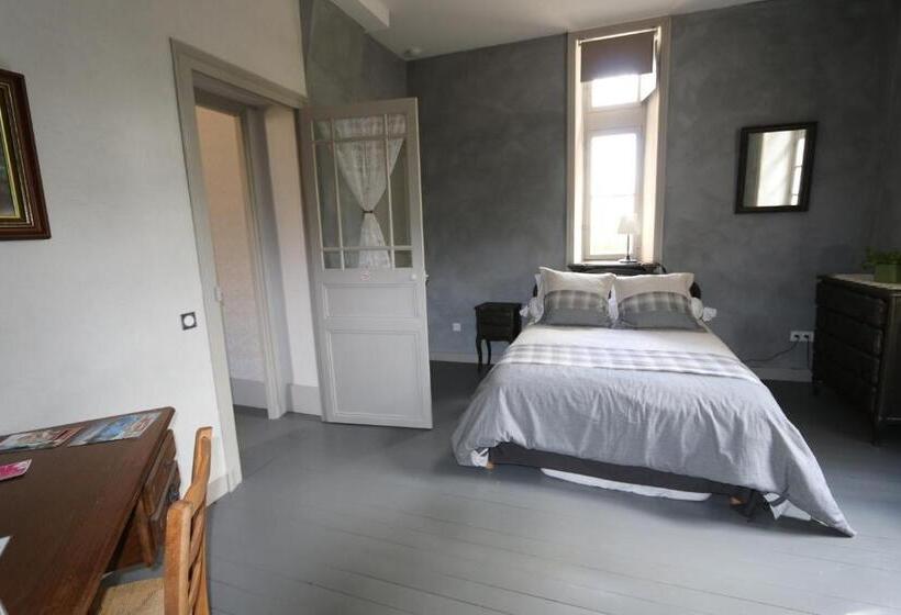 패밀리 룸, Le Petit Château Des Cedres