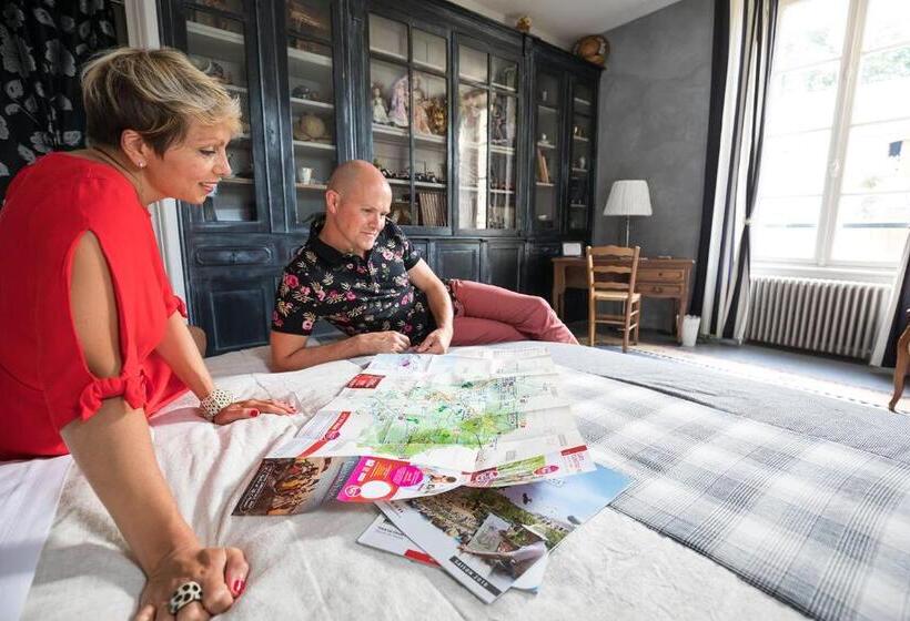 패밀리 룸, Le Petit Château Des Cedres