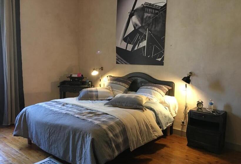 컴포트 룸, Le Petit Château Des Cedres