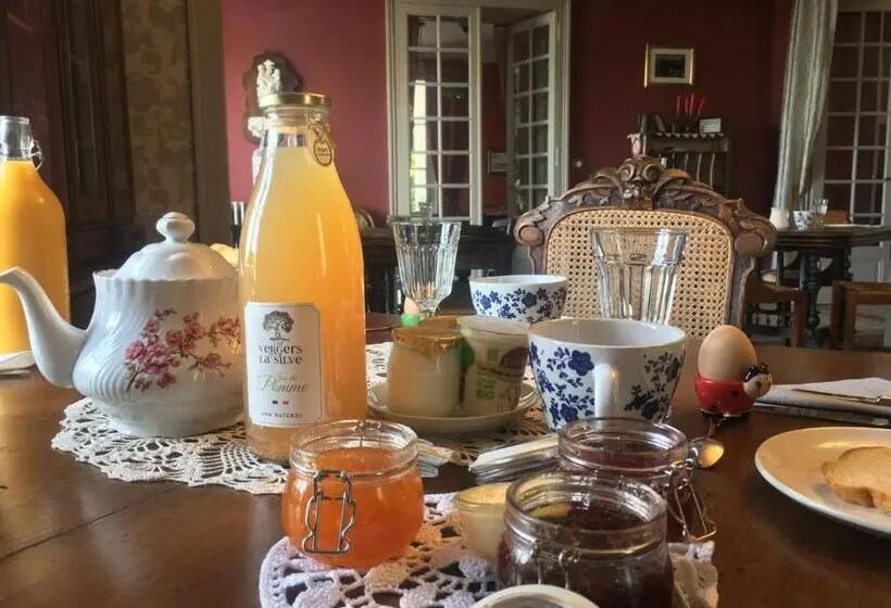 デラックスファミリールーム, Le Petit Château Des Cedres