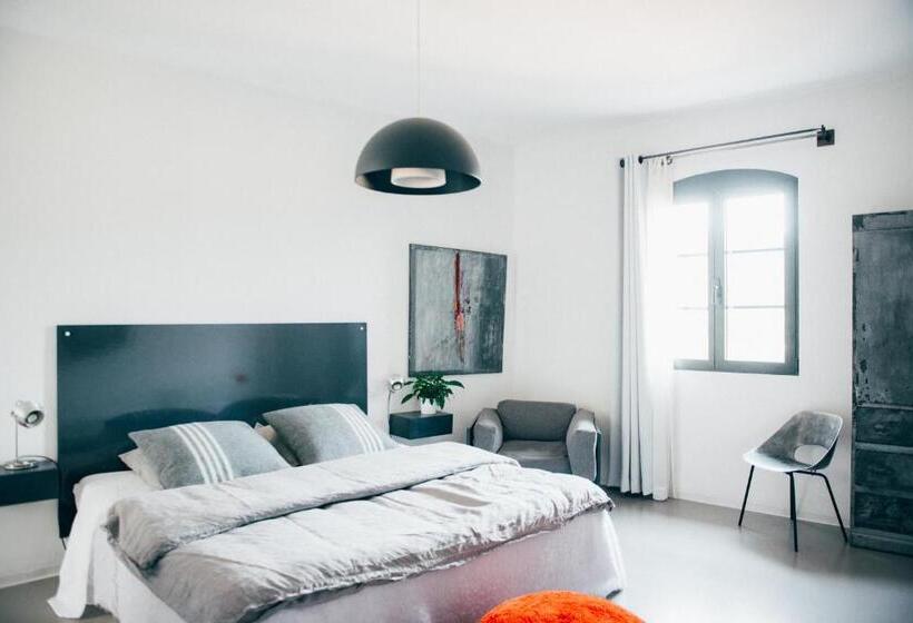 高级大房间, Metafort