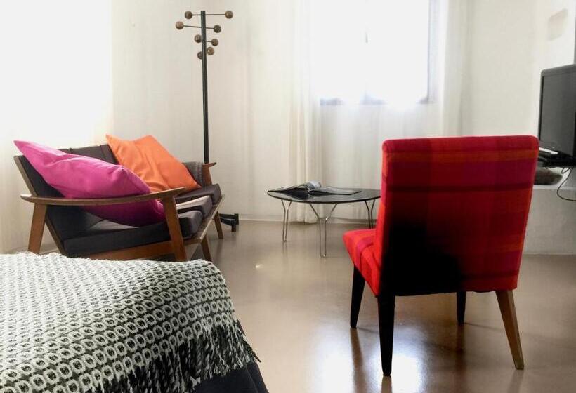 キングサイズベッドのデラックスルーム, Metafort