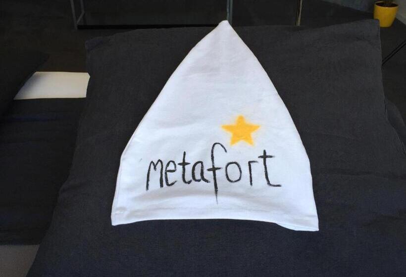 Номер Superior, Metafort