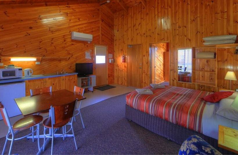 בית, חדר שינה 1, Big4 Low Head Tourist Park