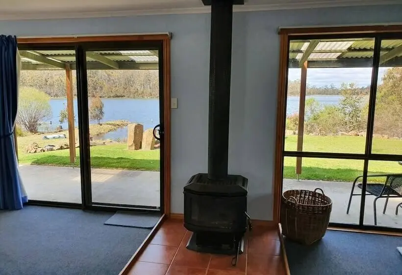 キャビン, Lake Yalleena Nature Retreat