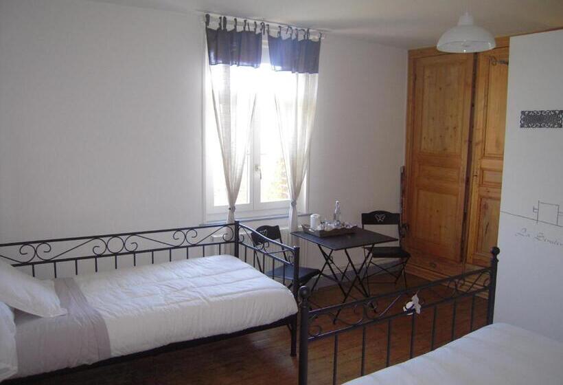 חדר סטנדרט לשלושה, Bed&b La Ferme De L'ostrevent