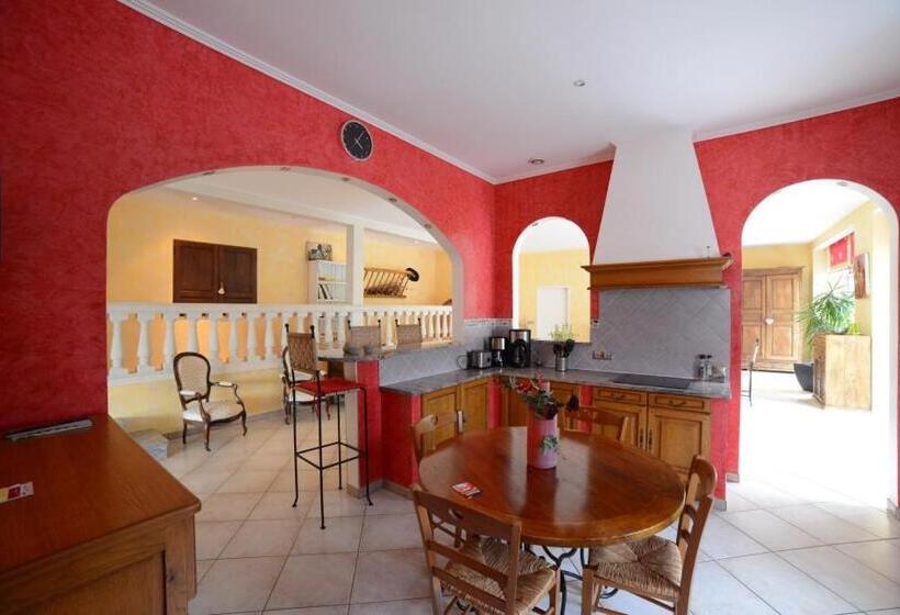 منزل غرفة نوم واحدة, B&b En Champagne