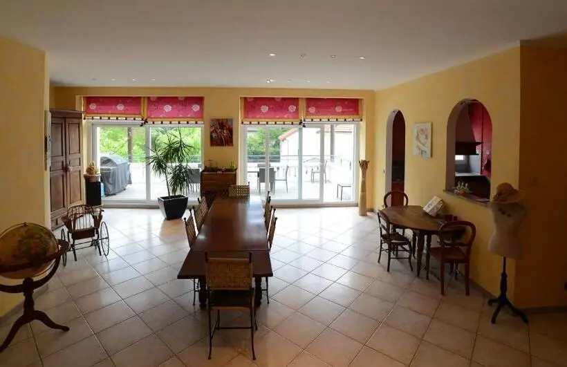 １ベッドルームハウス, B&b En Champagne