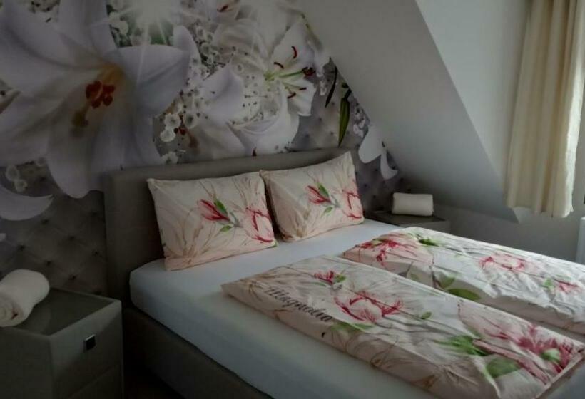 컴포트 트리플 룸, Gästehaus Café Frank