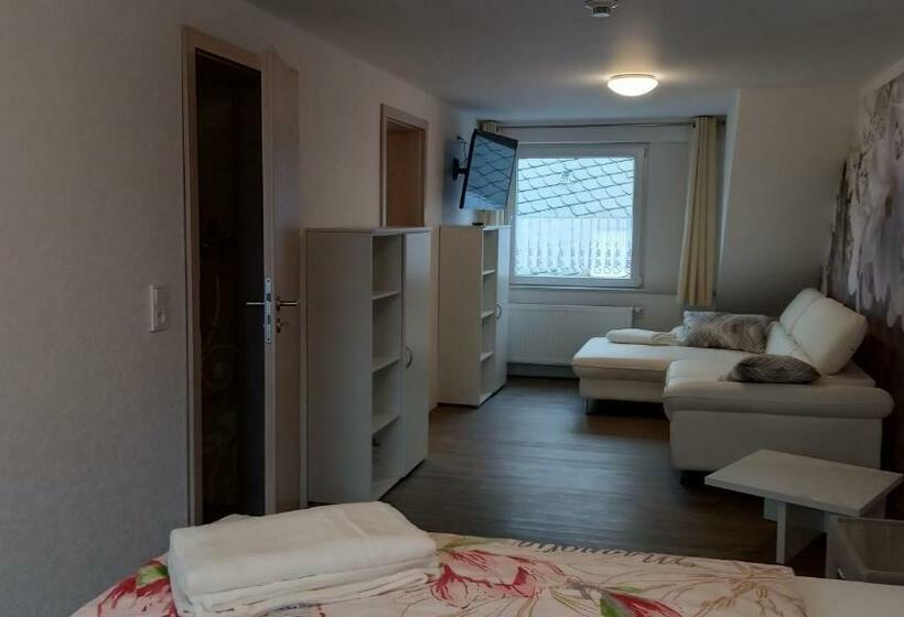 컴포트 트리플 룸, Gästehaus Café Frank