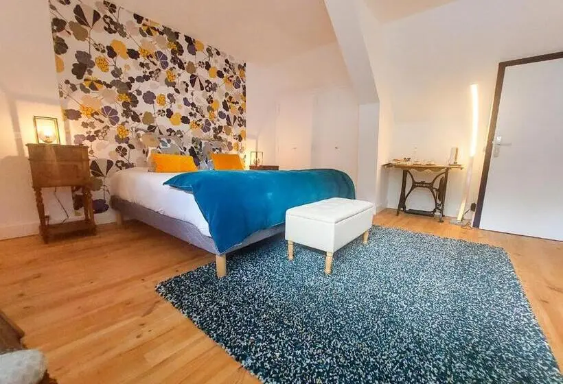 スタンダード４人部屋, Le Huis Clos