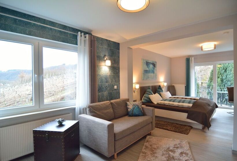 Comfort room with balcony, Restaurant Weingut Kapellenhof