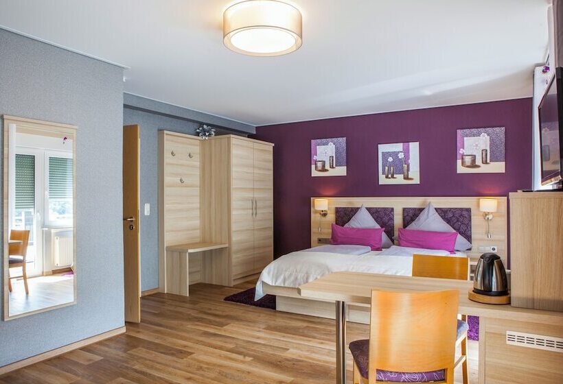 Comfort room with balcony, Restaurant Weingut Kapellenhof
