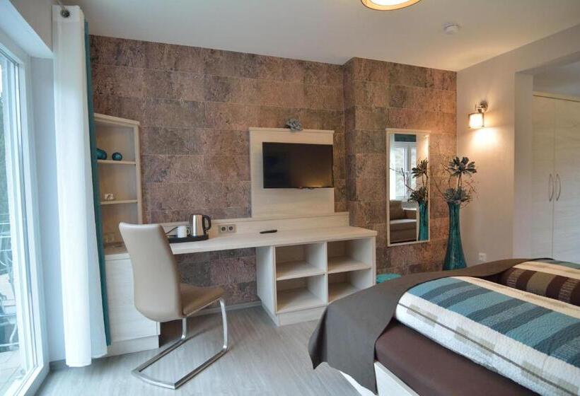 Comfort room with balcony, Restaurant Weingut Kapellenhof