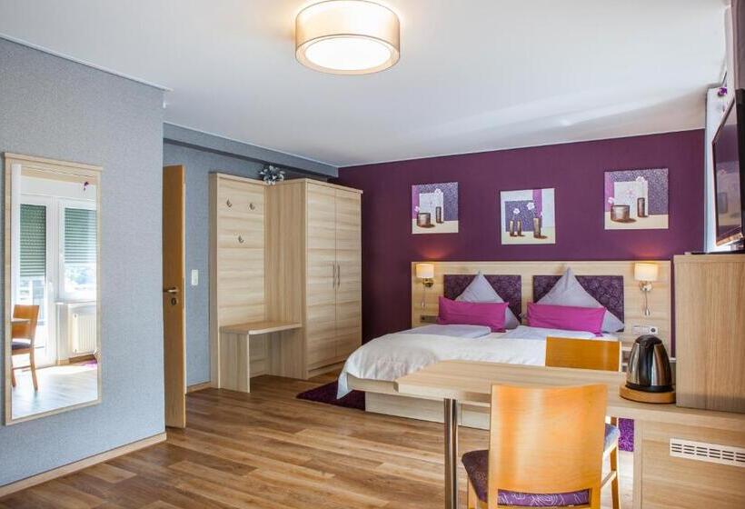 Comfort room with balcony, Restaurant Weingut Kapellenhof