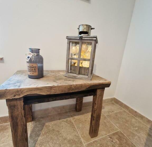 Четырехместный Номер Стандарт, Au Fer à Cheval