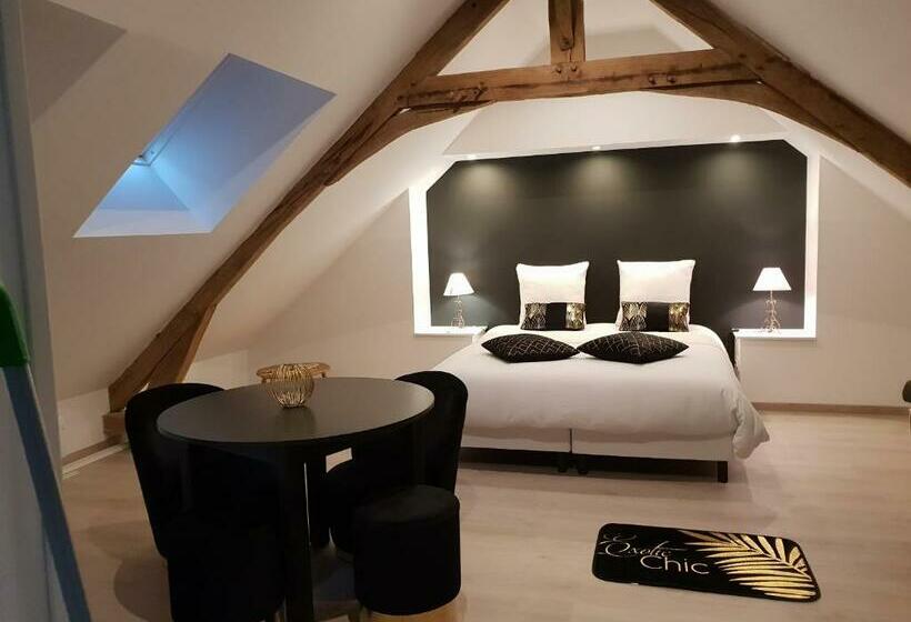 Четырехместный Номер Стандарт, Au Fer à Cheval