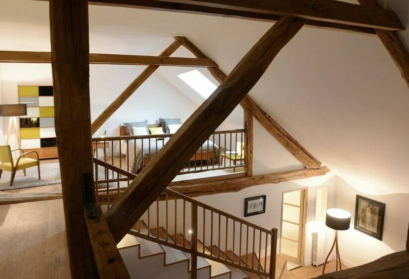 Люкс, Art House Domaine De L Ocrerie