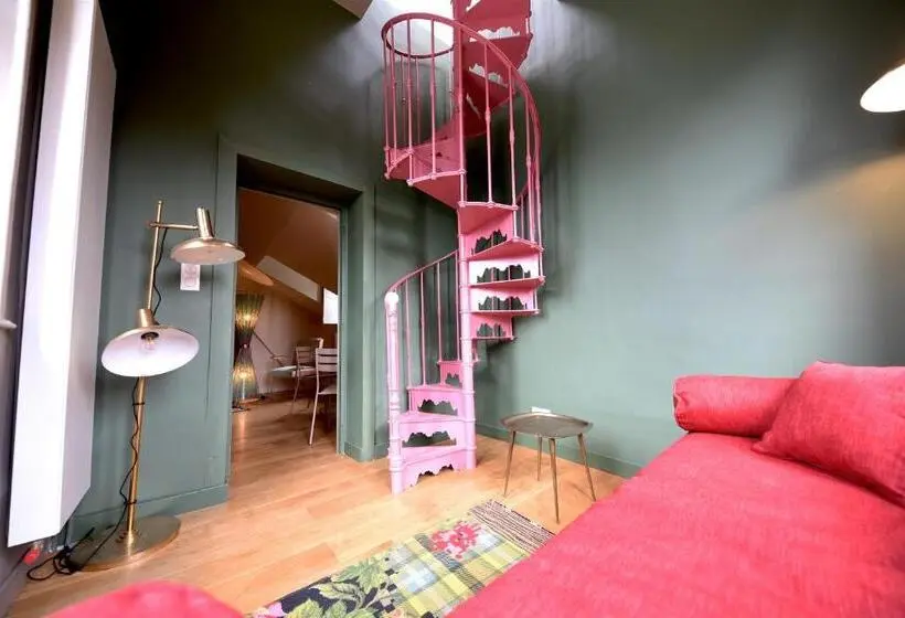 デラックススイート, Le Domaine De Dony