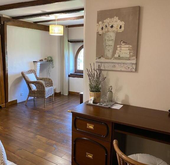 חדר סטנדרט, L'envers