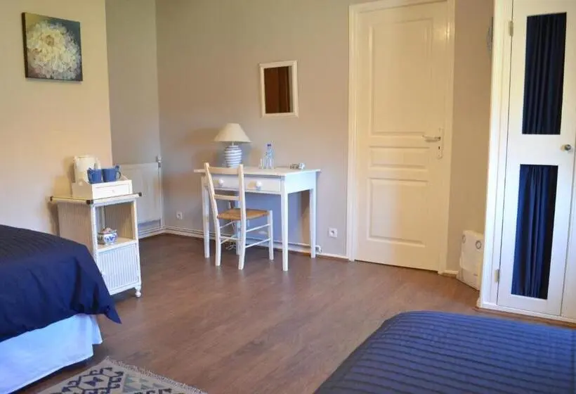 Quarto Estandar, L'envers