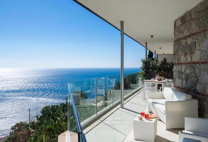 شقة غرفة واحدة مزودة بتراس, Isola Bella Infinity Suites