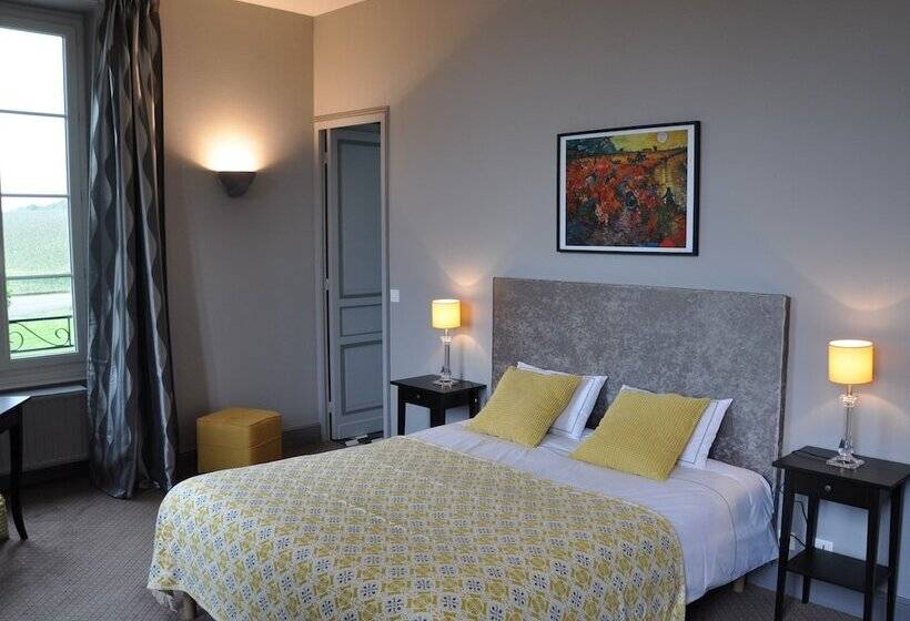 منزل غرفة نوم واحدة, Chateau La France