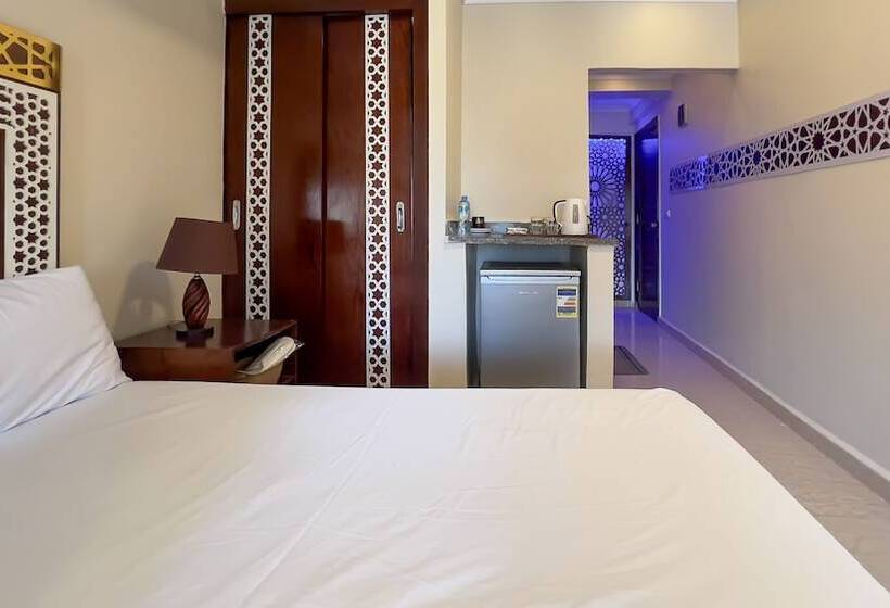 اتاق لوکس, Pyramids Height Hotel & Pyramids Master Scene Rooftop