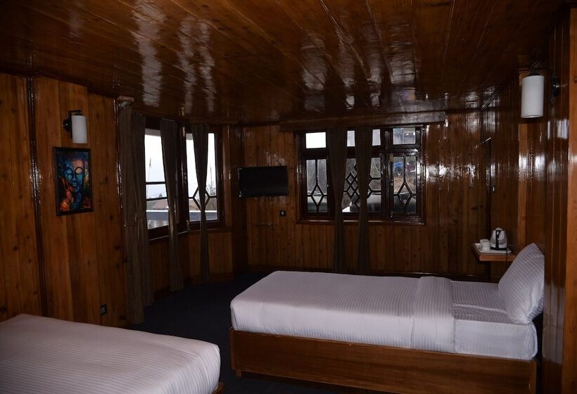 اتاق استاندارد, The Rope Resorts