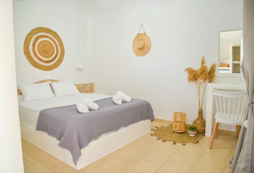 اتاق عادی, Avgerinos Deluxe Rooms