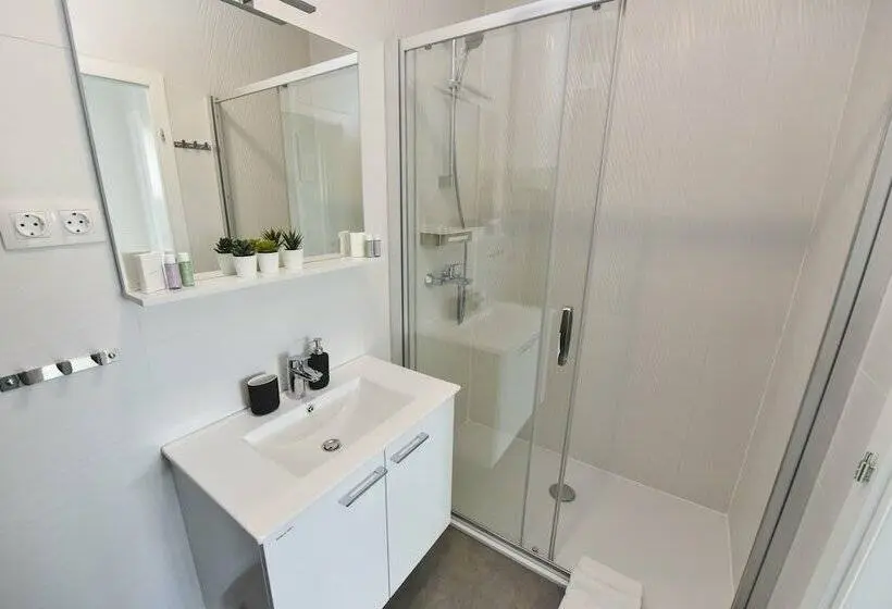 Comfort-huone, Pool Apartments & Rooms Mare