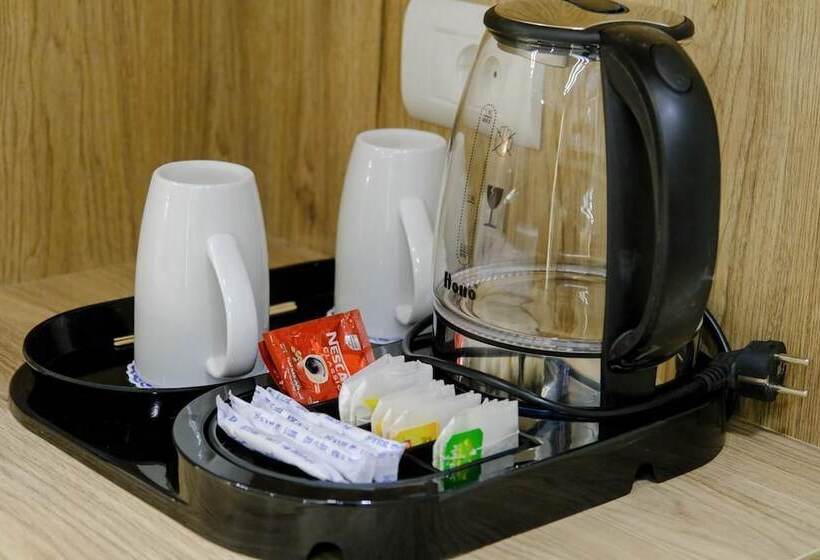 اتاق خانوادگی, Pyramids Height Hotel & Pyramids Master Scene Rooftop