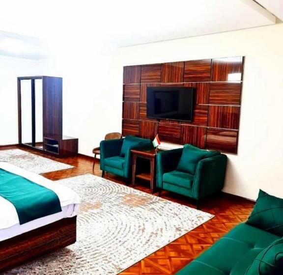 سوئیت با تخت بزرگ, Ayni