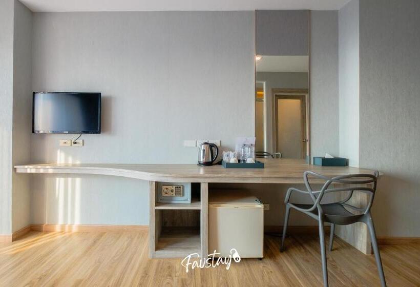 اتاق لوکس, So Boutique Jomtien Beach Pattaya