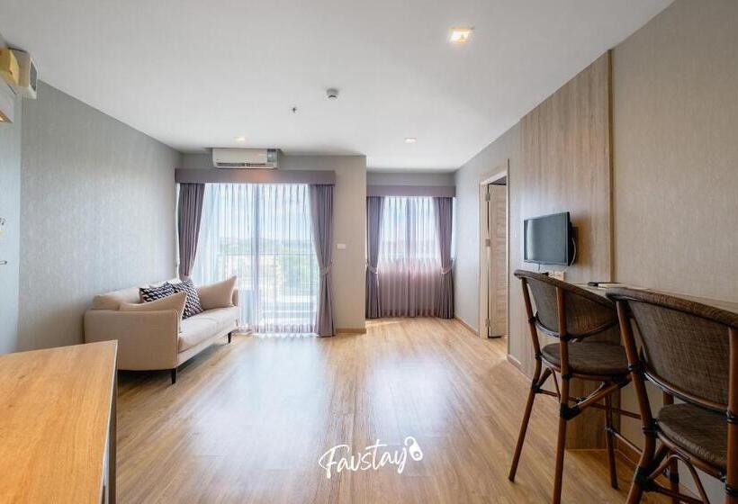 سوییت جونیور, So Boutique Jomtien Beach Pattaya