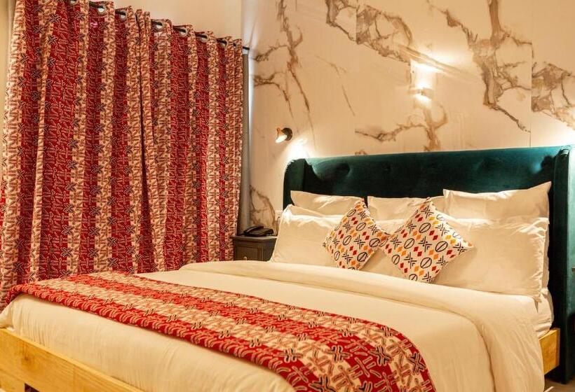 سوییت, Le Karé ébène