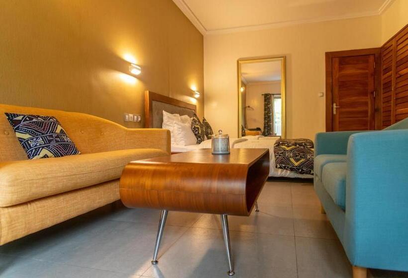 سوییت لوکس, Le Karé ébène