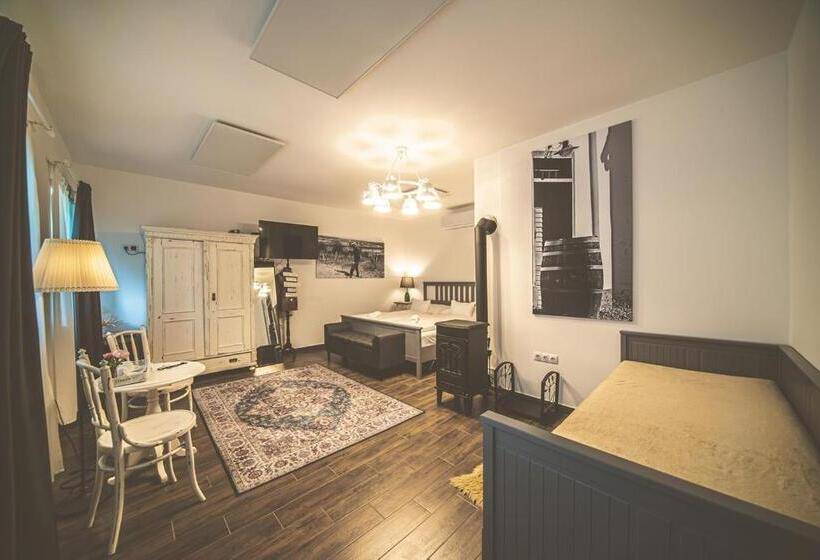 غرفة سوبيريور سرير كينج, Palkonyha Panzió Speiz