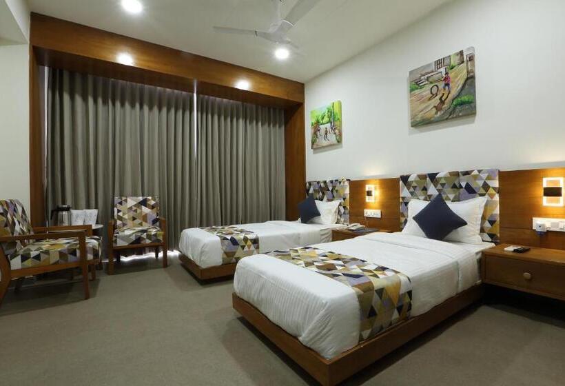 غرفة ديلوكس سرير كينج, Flourish International