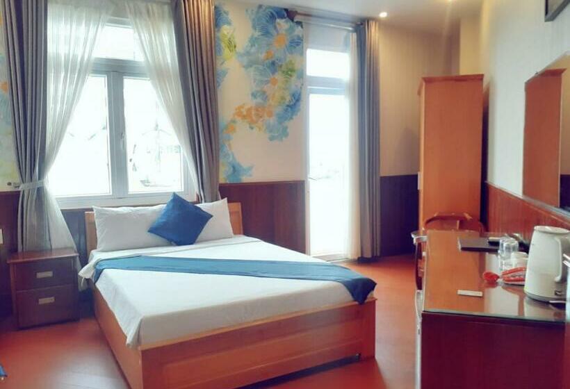 اتاق لوکس با بالکن, Khách Sạn Hồng Ngọc Phú Yên