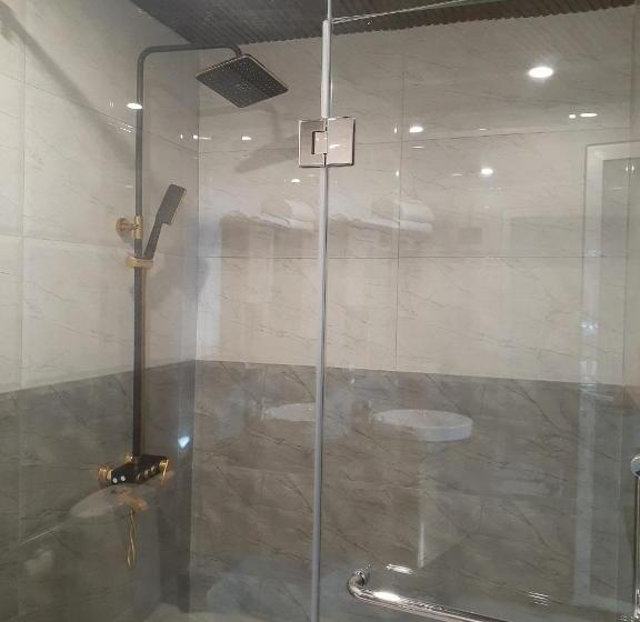 اتاق استاندارد, Khách Sạn Hồng Ngọc Phú Yên