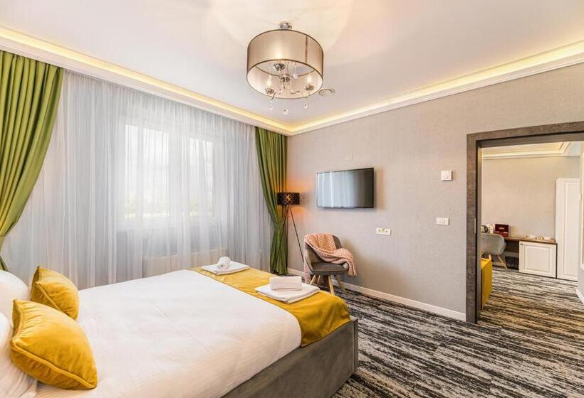 ジュニアスイート, Stejarii Resort