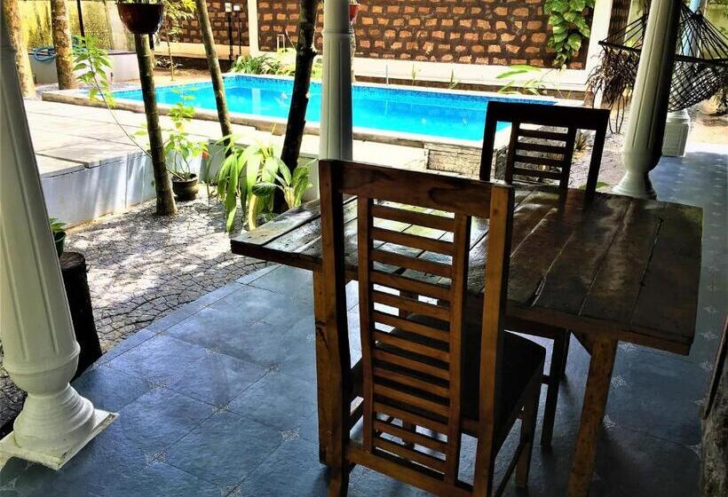 Вилла с 1 спальней и бассейном, Marari Dreamz Homestay