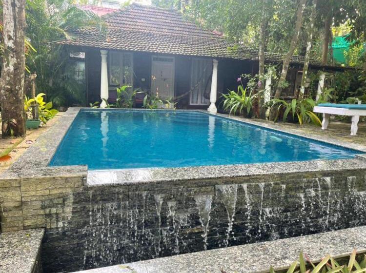 Вилла с 1 спальней и бассейном, Marari Dreamz Homestay