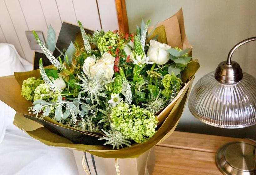 חדר דלוקס, Shoulder Of Mutton Inn